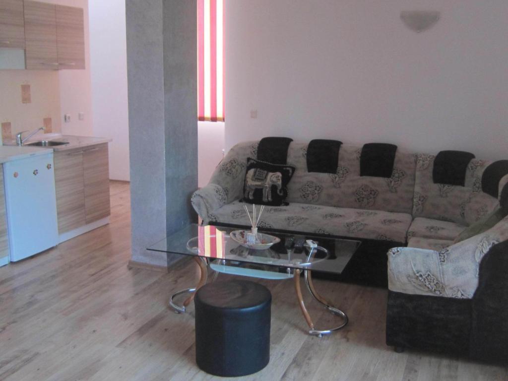 Global Ville Apartcomplex Sunny Beach Buitenkant foto