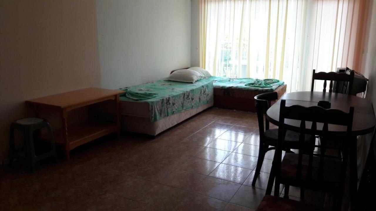 Global Ville Apartcomplex Sunny Beach Buitenkant foto